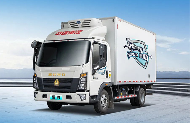 欢迎您到公海赌来HOWO轻卡雪豹冷藏车高效有方，驭“鲜”有道