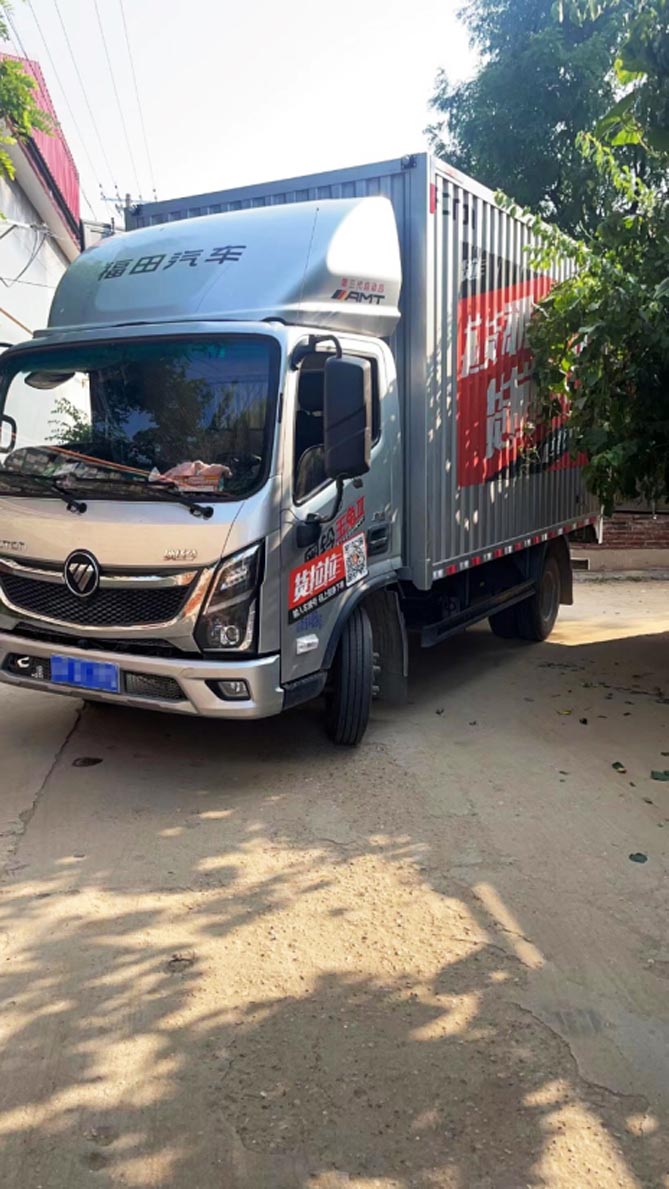 开着奥铃玉兔Ⅲ跑出租，货拉拉师傅点赞，“省力能拉油耗低”