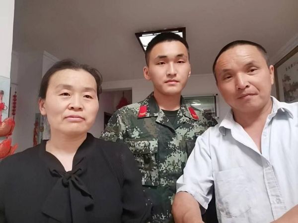 图片2.jpg 图片2.jpg