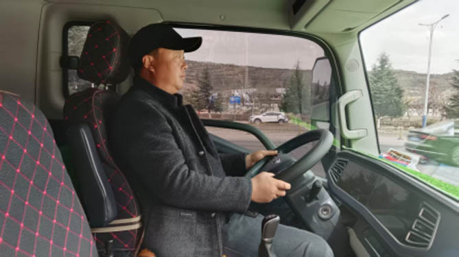 甘肃药材贩运陈师傅：领航大G让药材运输更轻松