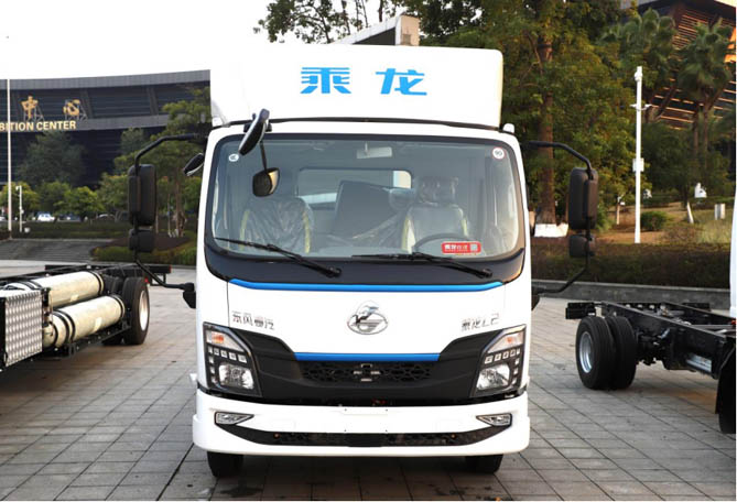用车成本和纯电相当，乘龙L2V CNG增程轻卡这么强？