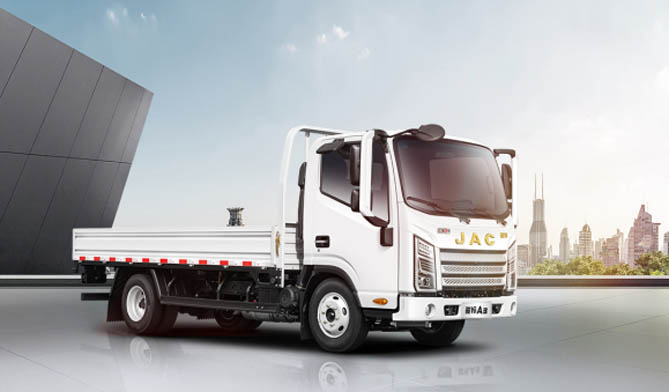 小卡届“扛把子”，骏铃A3好看又招财