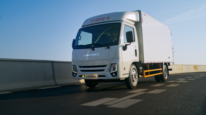 终结商超配送“三高一紧”：配送频次高？时效要求高？货损风险高？地库通行受限？全新顺达一招破局